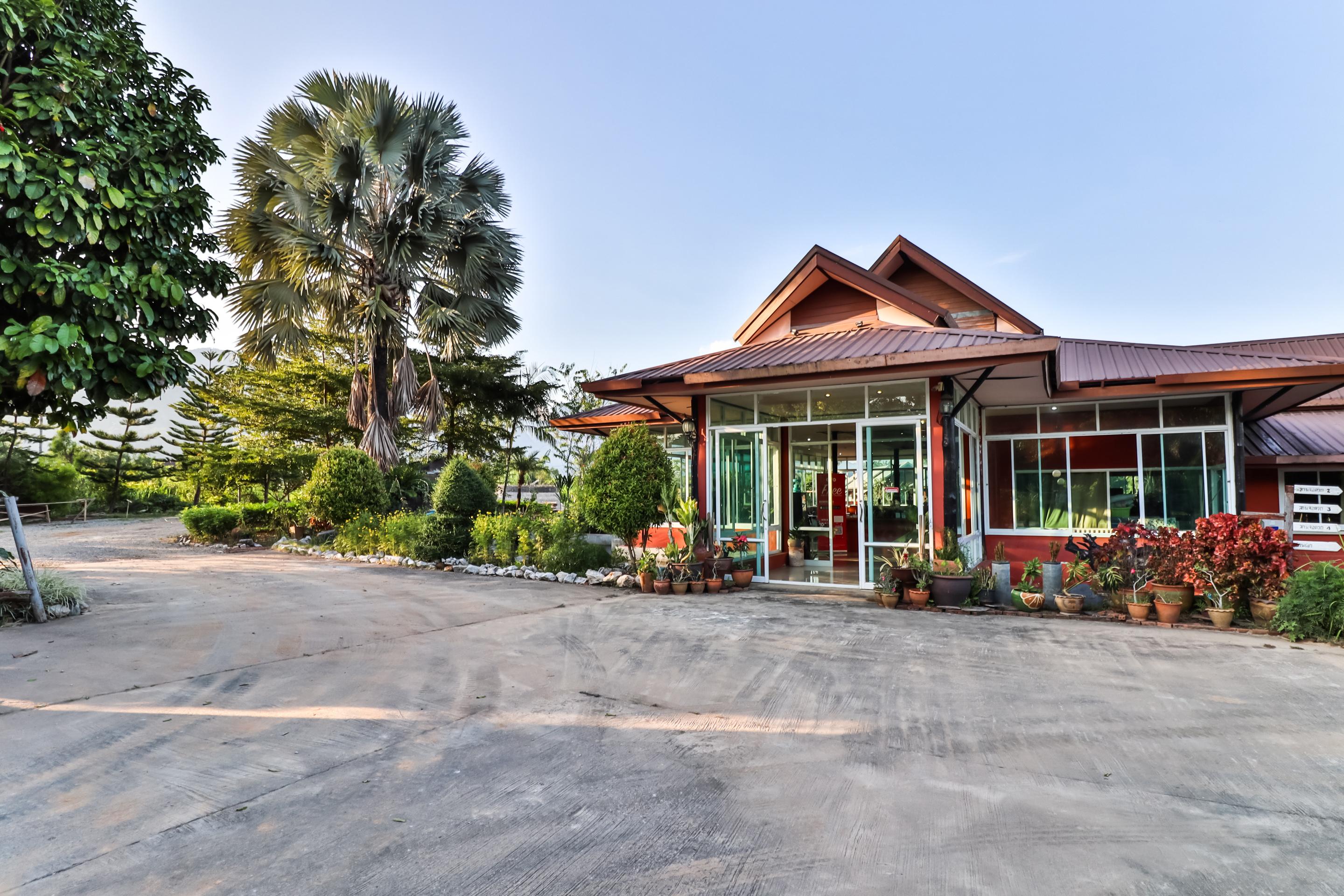 Oyo 416 Golden Nakara Resort Maesai Мае Сай Екстериор снимка